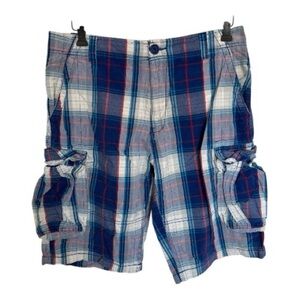 Urban heritage Blue and Red Plaid Cargo Shorts size 32